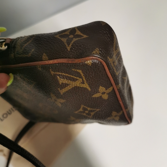 100% Authentic LV Mini Danube - Picture 6 of 14